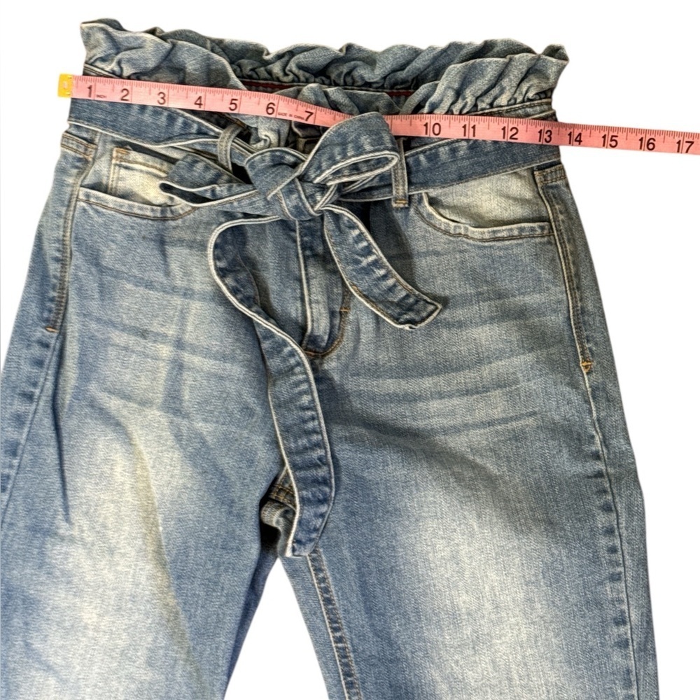 Cello Paperbag Waist Jeans Size 3 | High Rise Belted Mom Jeans - Picture 4 of 7